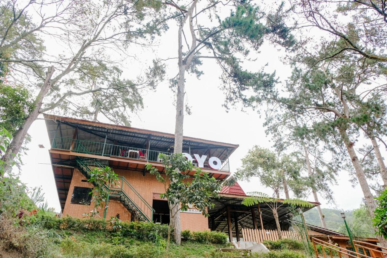 โอโย 1175 อูมะฮ์ ดโจโว รีสอร์ต Hotel Magetan ภายนอก รูปภาพ
