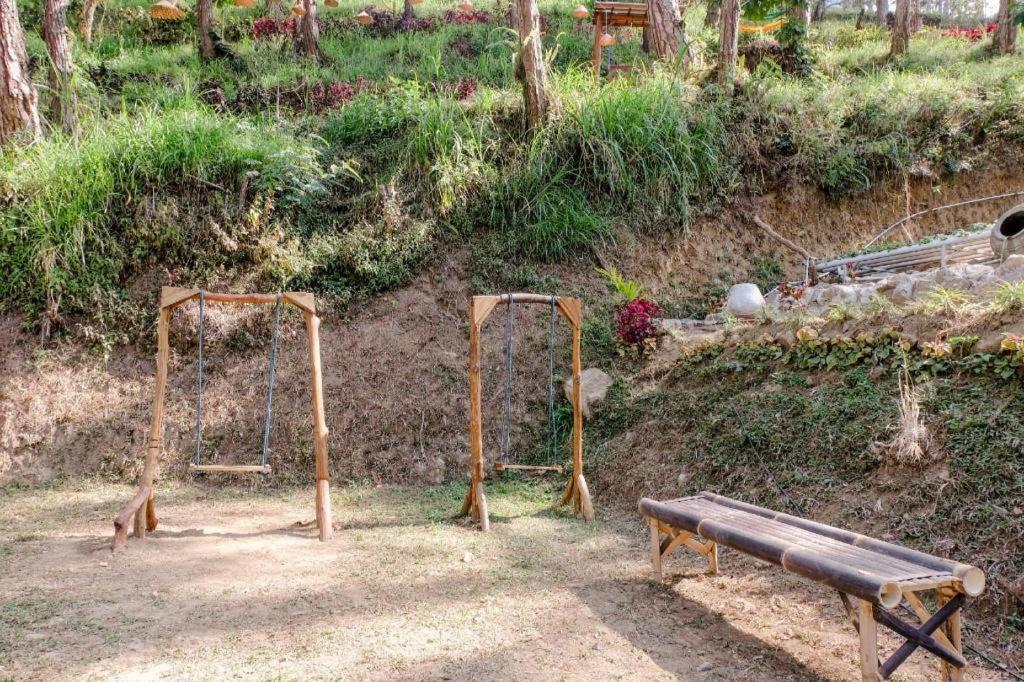 โอโย 1175 อูมะฮ์ ดโจโว รีสอร์ต Hotel Magetan ภายนอก รูปภาพ